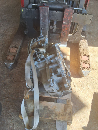 2015-2017 Chevrolet Equinox Automatic FWD Transmission main image