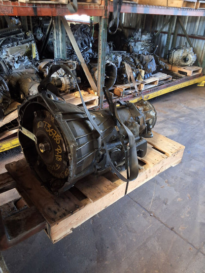 2008 Chevy Suburban Automatic - 6 Speed 5.3 L - 8 Cyl - 4WD Transmission main image