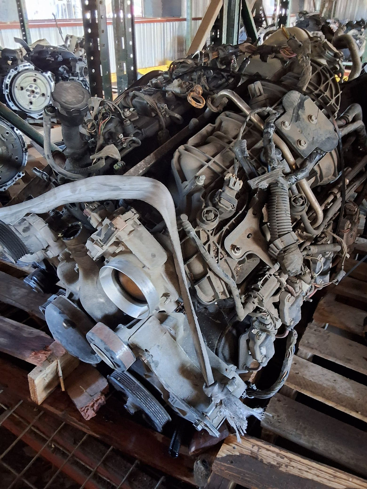 2007-2008 Chevy Suburban 5.3 L Engine main image