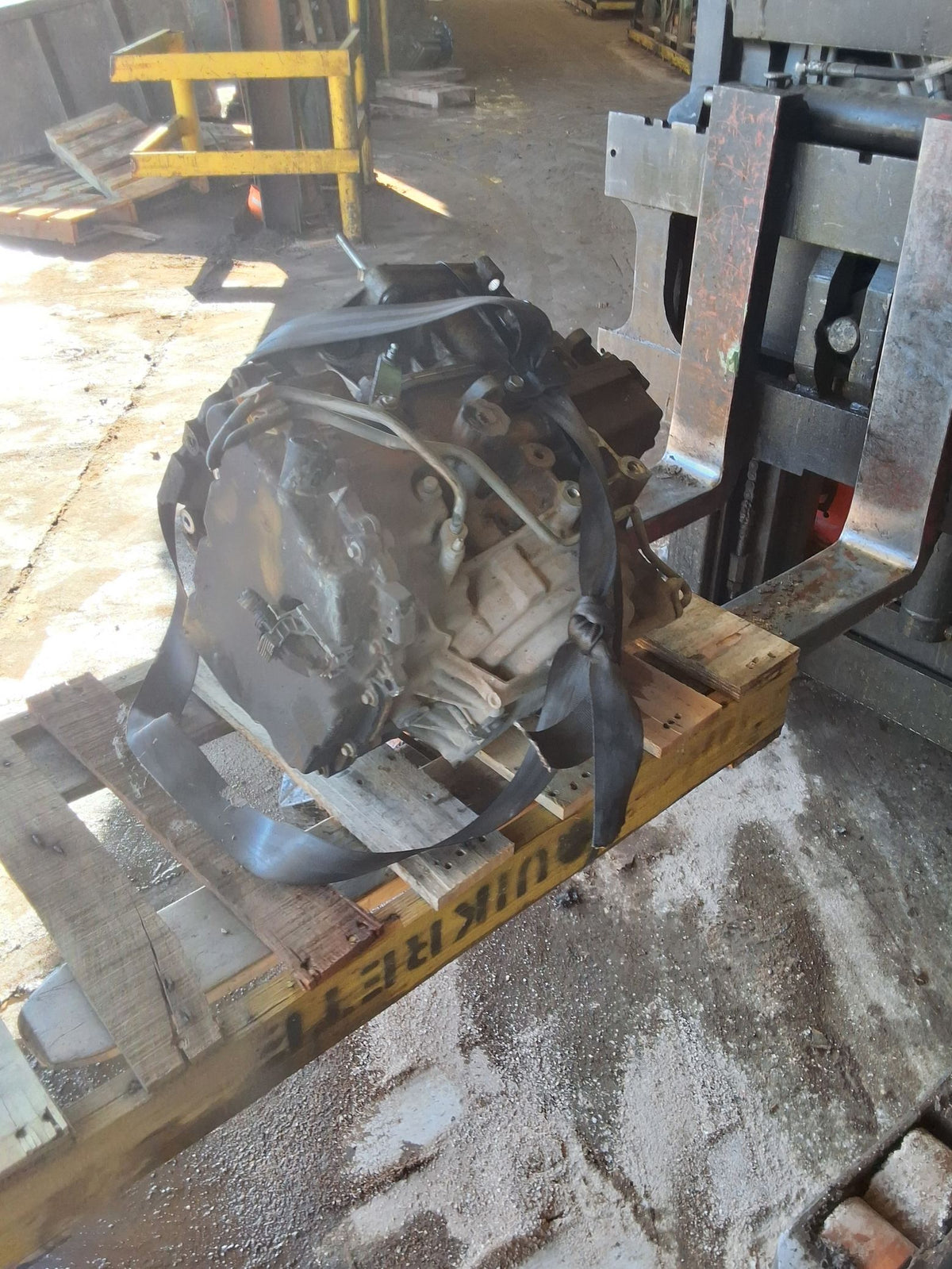 2016-2017 Buick Verano Automatic FWD Transmission main image