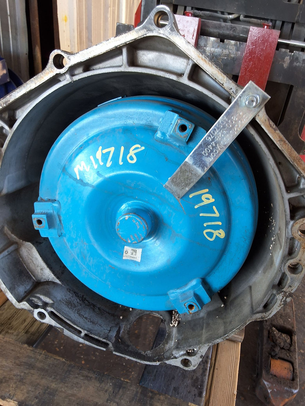 1999-2003 Chevrolet Avalanche 4-speed Automatic 4WD Transmission main image