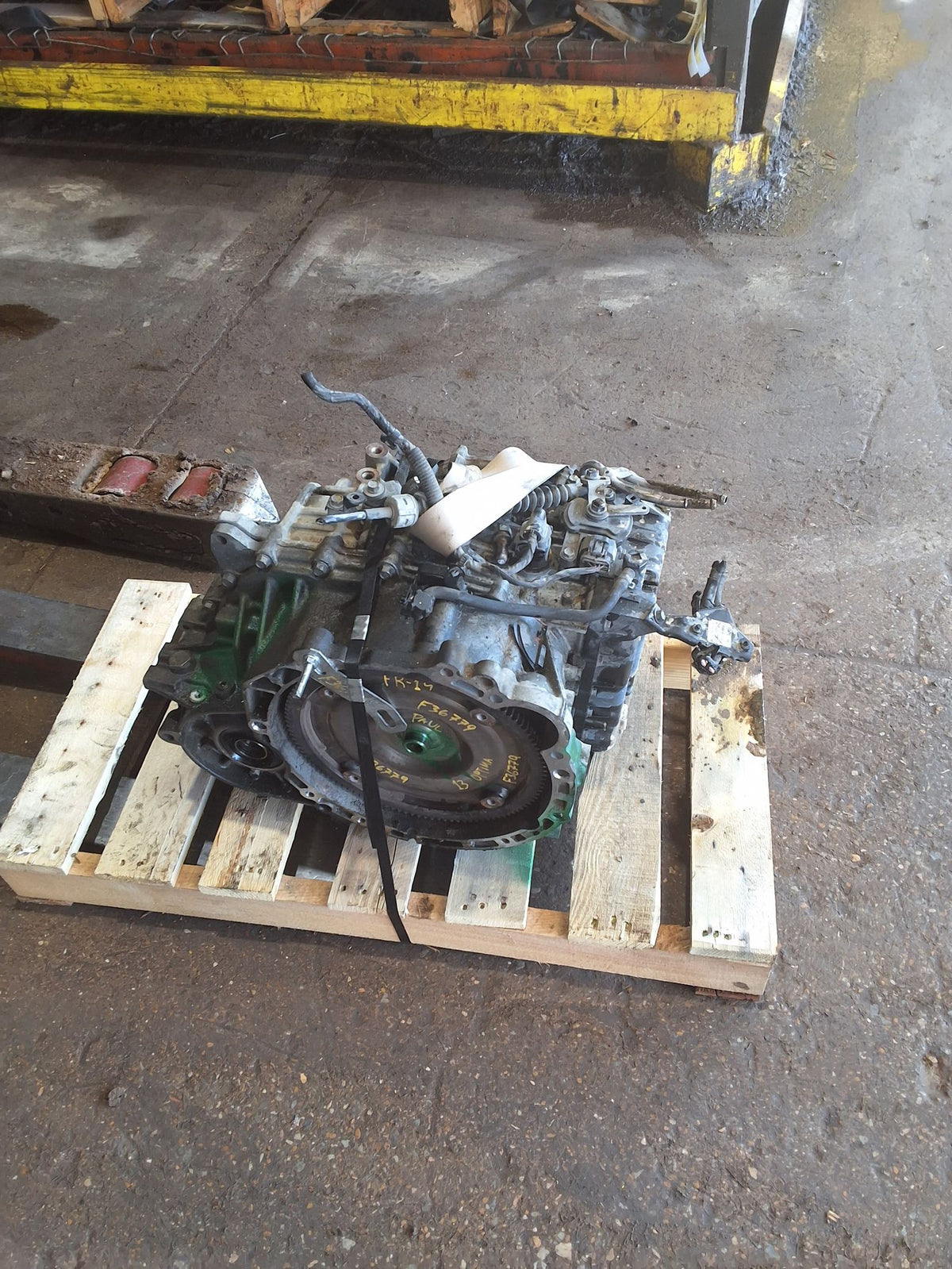 2011-2013 Kia Optima Automatic FWD Transmission main image
