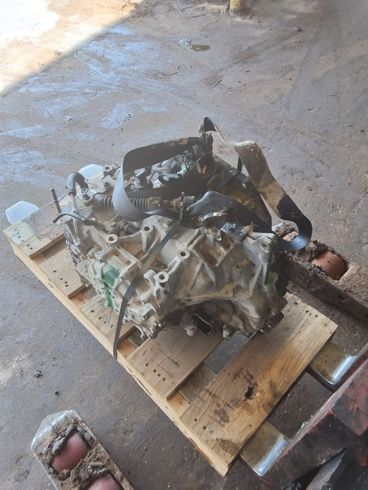 2015-2016 Kia Forte 6-speed Automatic FWD Transmission main image