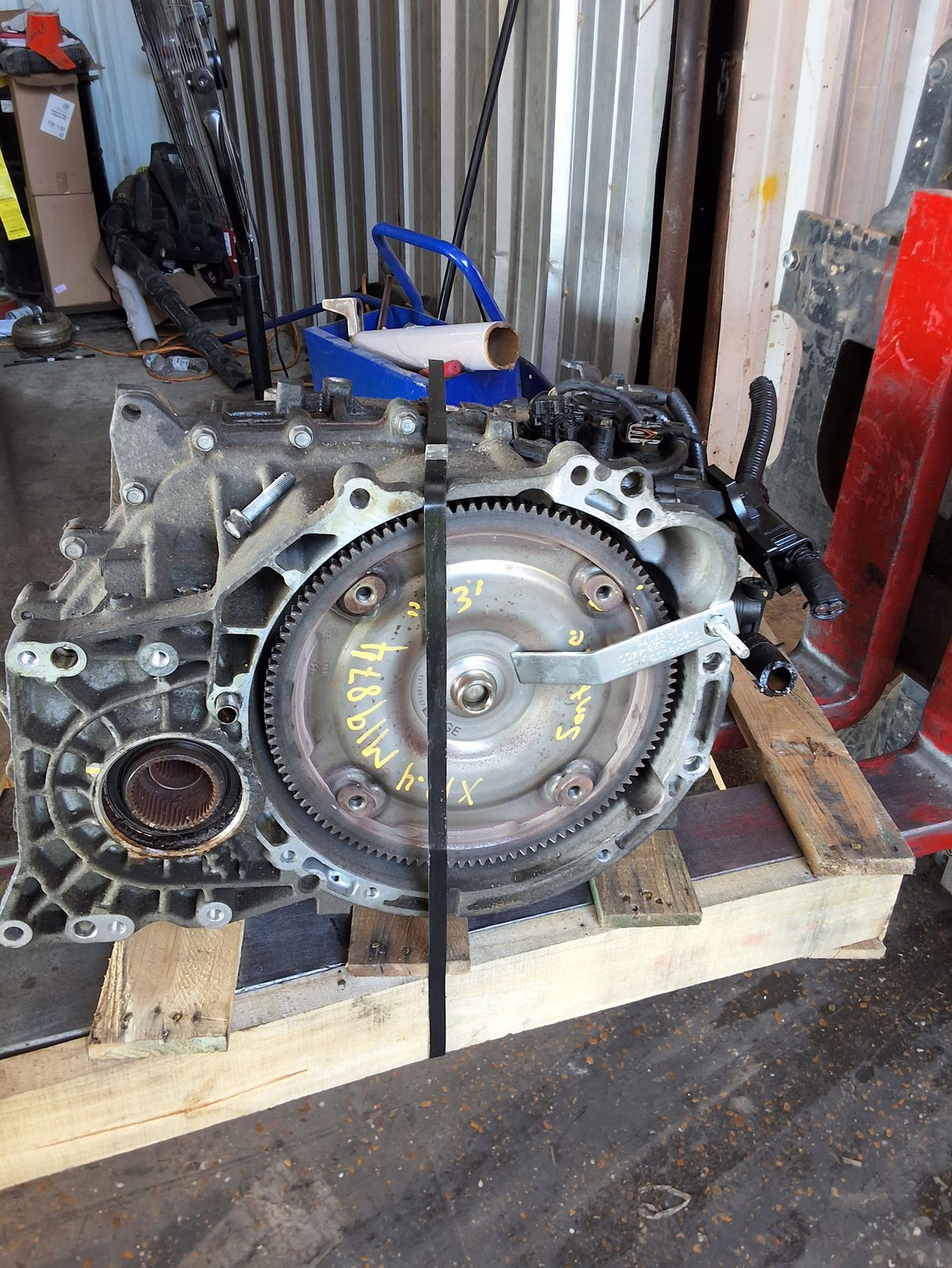 2013 Hyundai Santa Fe Automatic AWD Transmission main image
