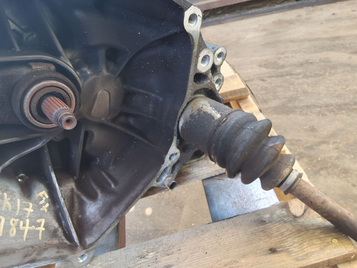 2009-2014 Honda Fit 5-speed Manual FWD Transmission main image
