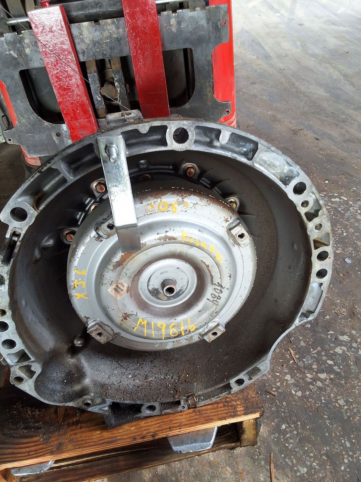 2006 Nissan Frontier Automatic RWD Transmission main image