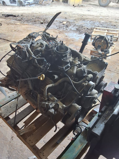 1996-1999 Chevrolet C/K 3500 5.7L Engine main image
