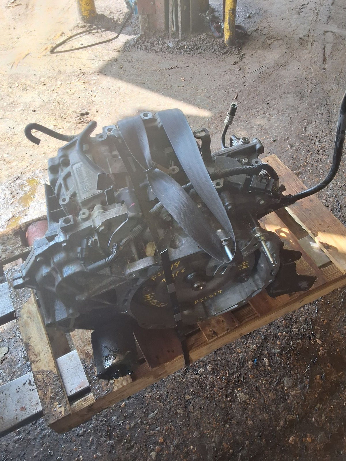 2014-2017 Jeep Patriot Automatic FWD Transmission main image