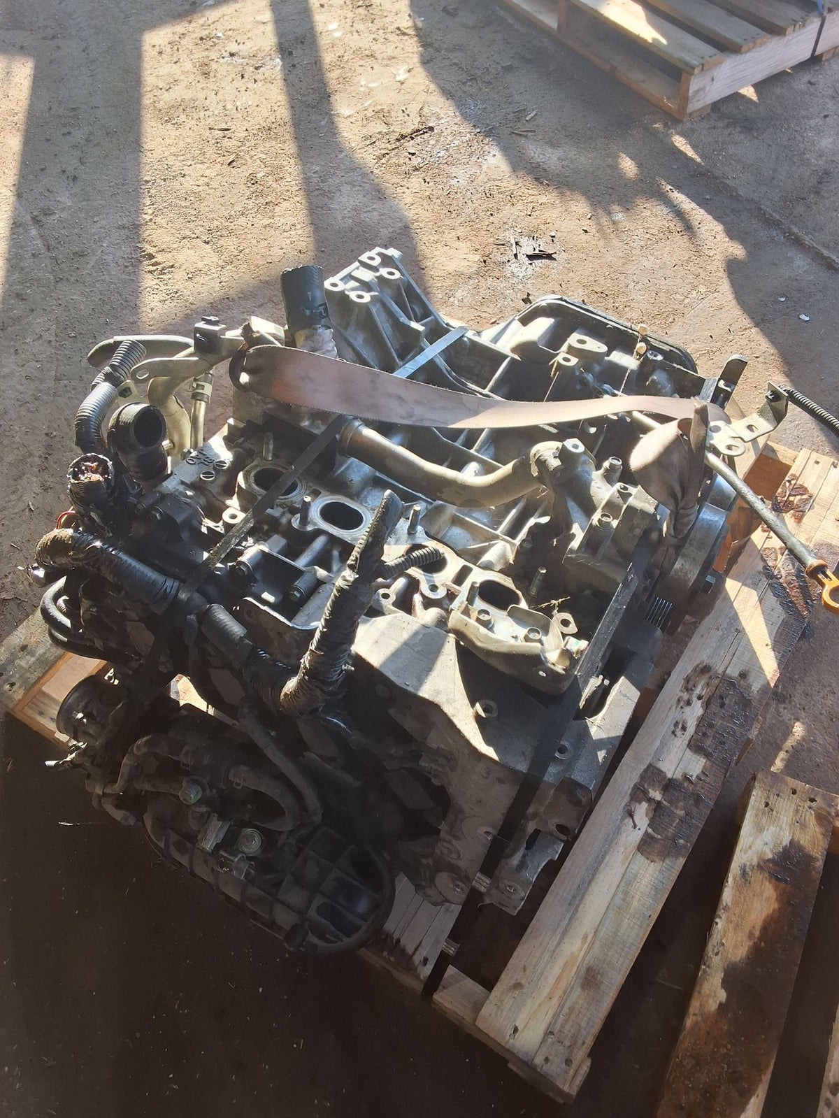 2008 Nissan Rogue 2.5L Engine main image