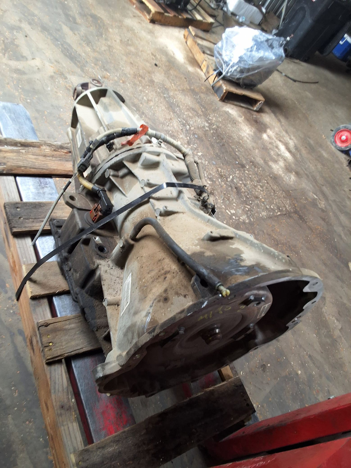 2007-2011 Mitsubishi Raider Automatic RWD Transmission main image