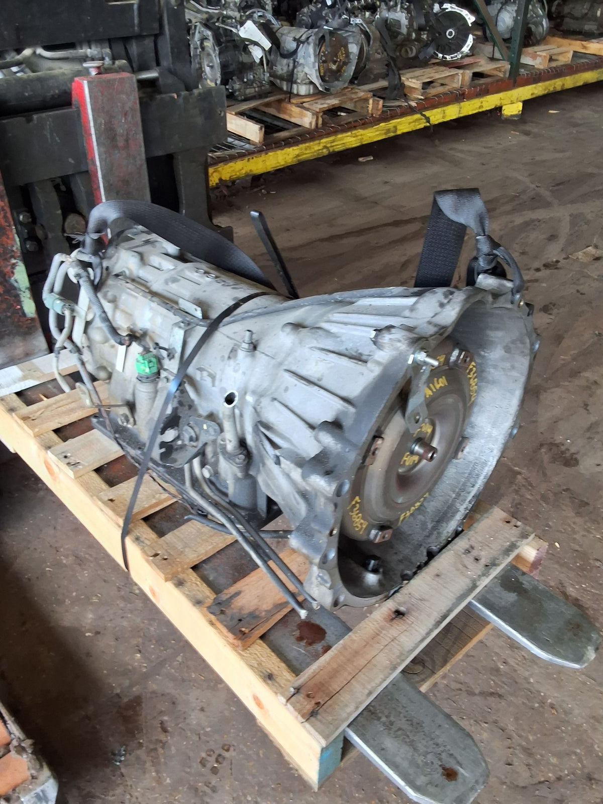 2010-2012 Nissan Armada Automatic 2WD Transmission main image