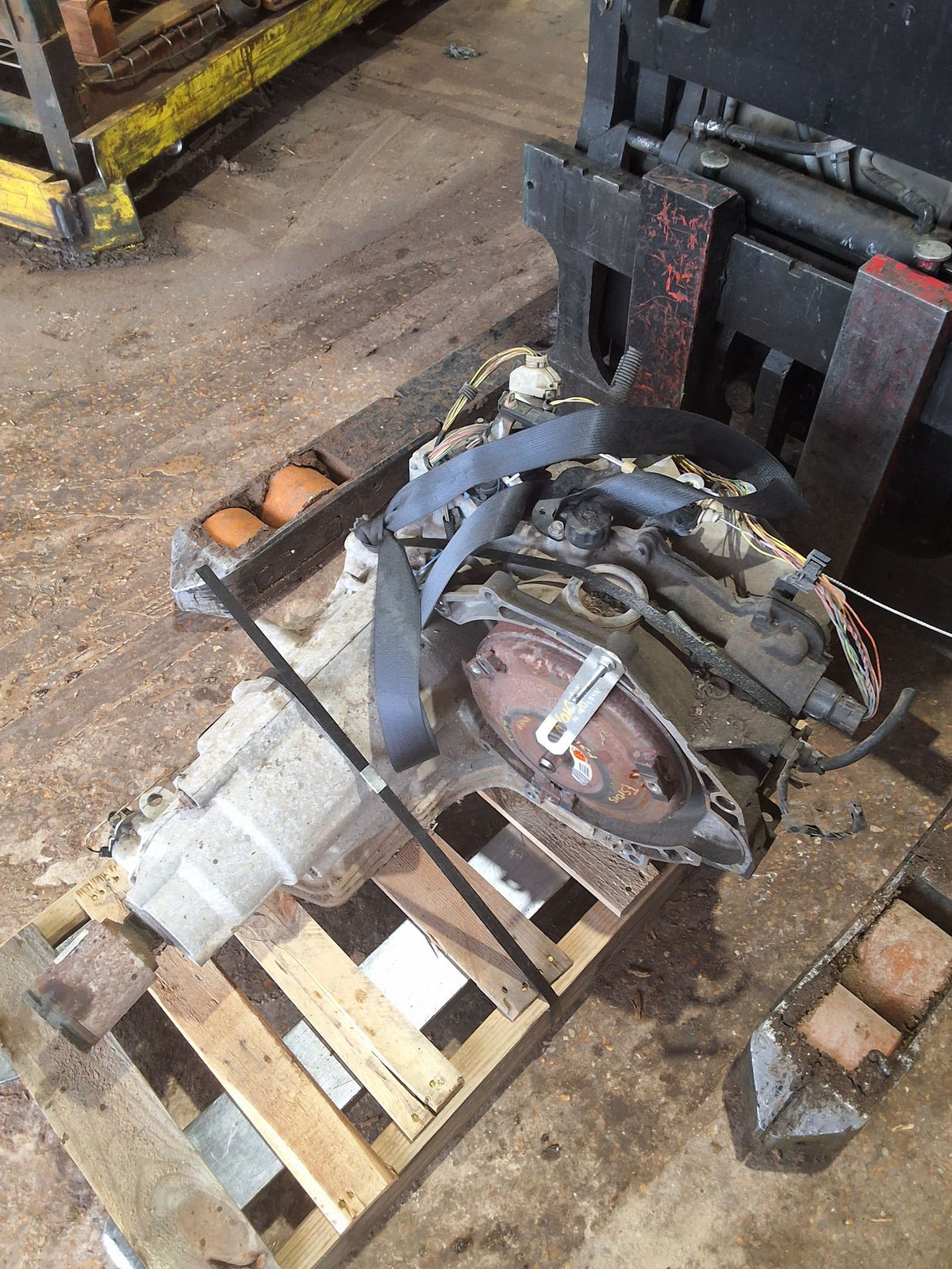 2005 Chevrolet Cobalt 5-Speed Automatic,FWD FWD Transmission main image