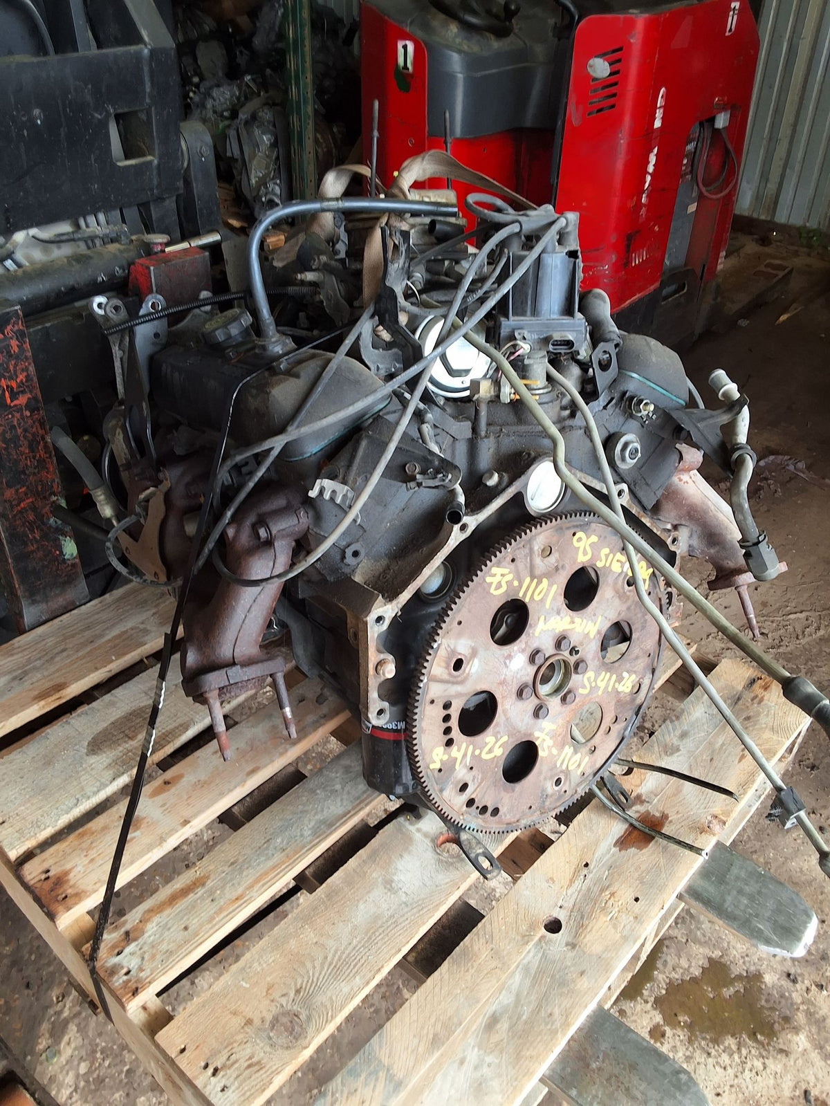 1994-1995 GMC Sierra 1500 4.3L Engine main image