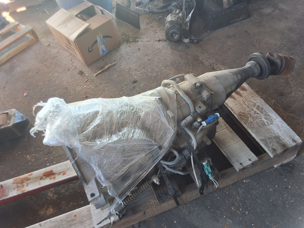 2006 Lincoln Town Car Automatic RWD Transmission main image