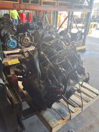 2004-2006 Cadillac Escalade EXT 6.0L Engine main image