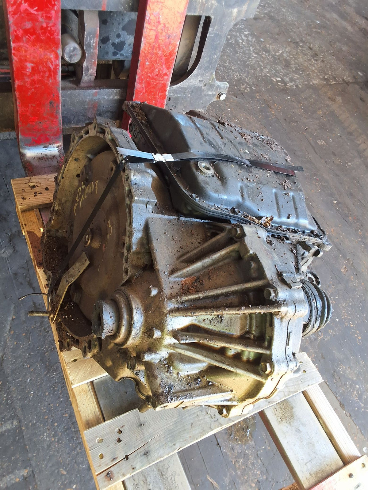 2005-2010 Toyota Avalon Automatic FWD Transmission main image