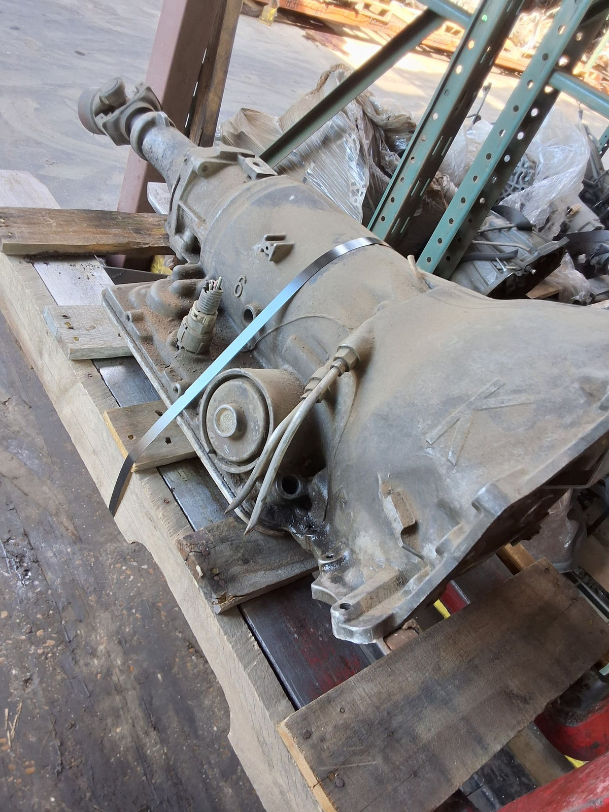1993-1995 GMC C1500 Automatic RWD Transmission main image