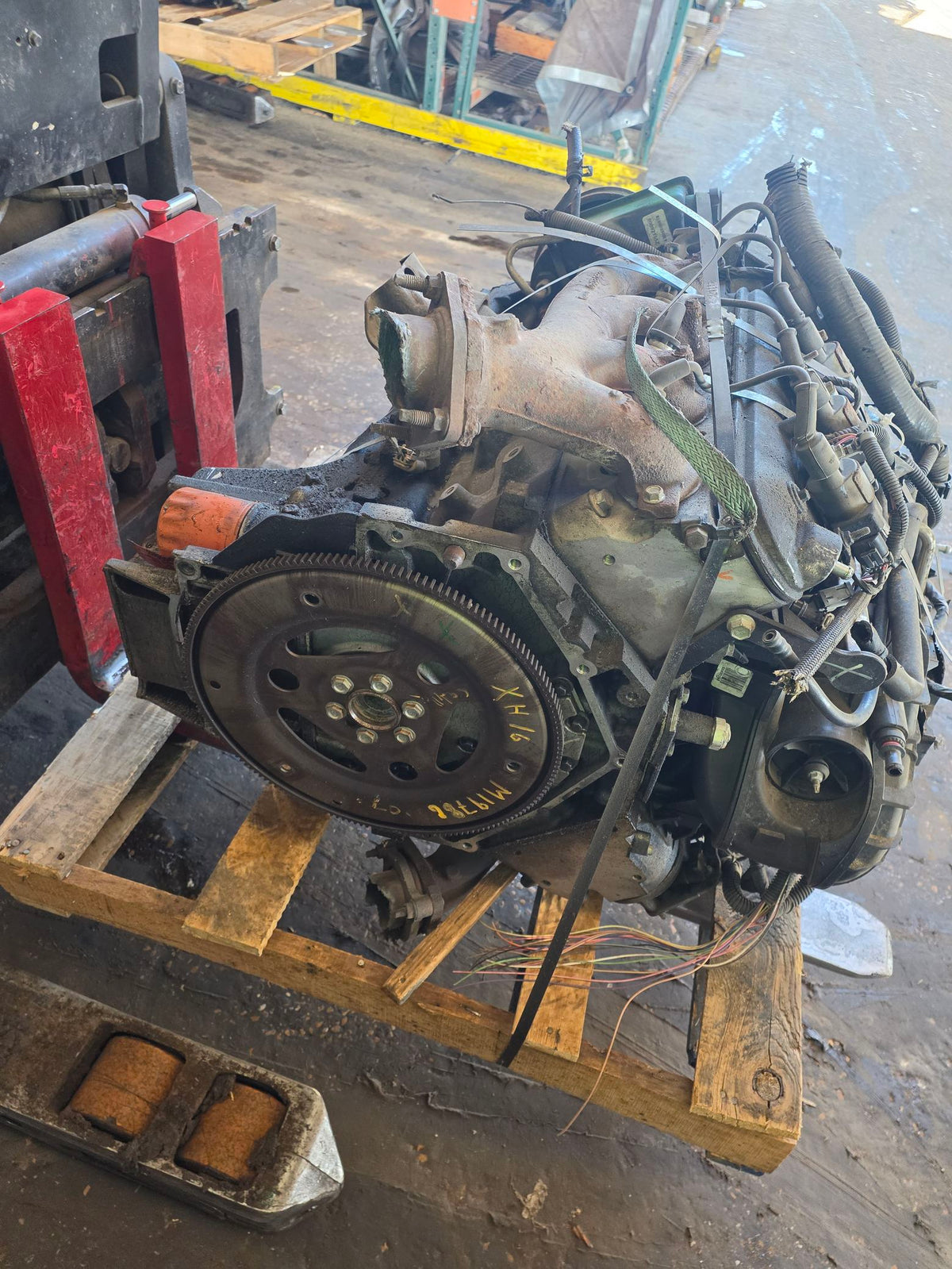 2007-2008 Cadillac Escalade 6.2L Engine main image