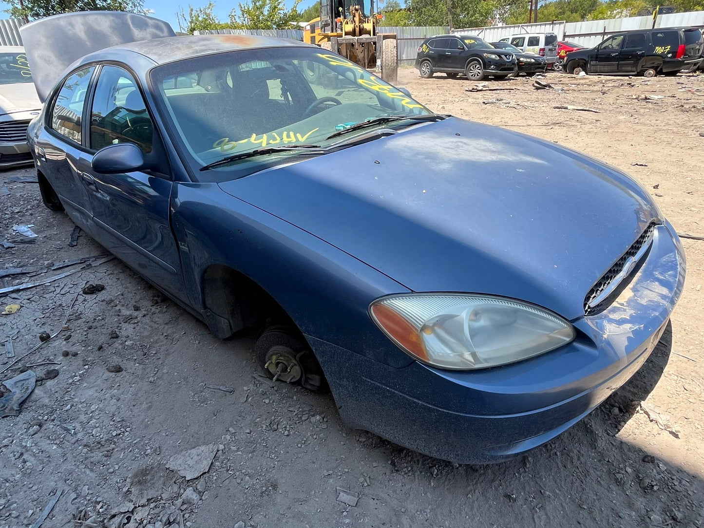 Bumper Cover Front 2000 - 2007 Ford Taurus