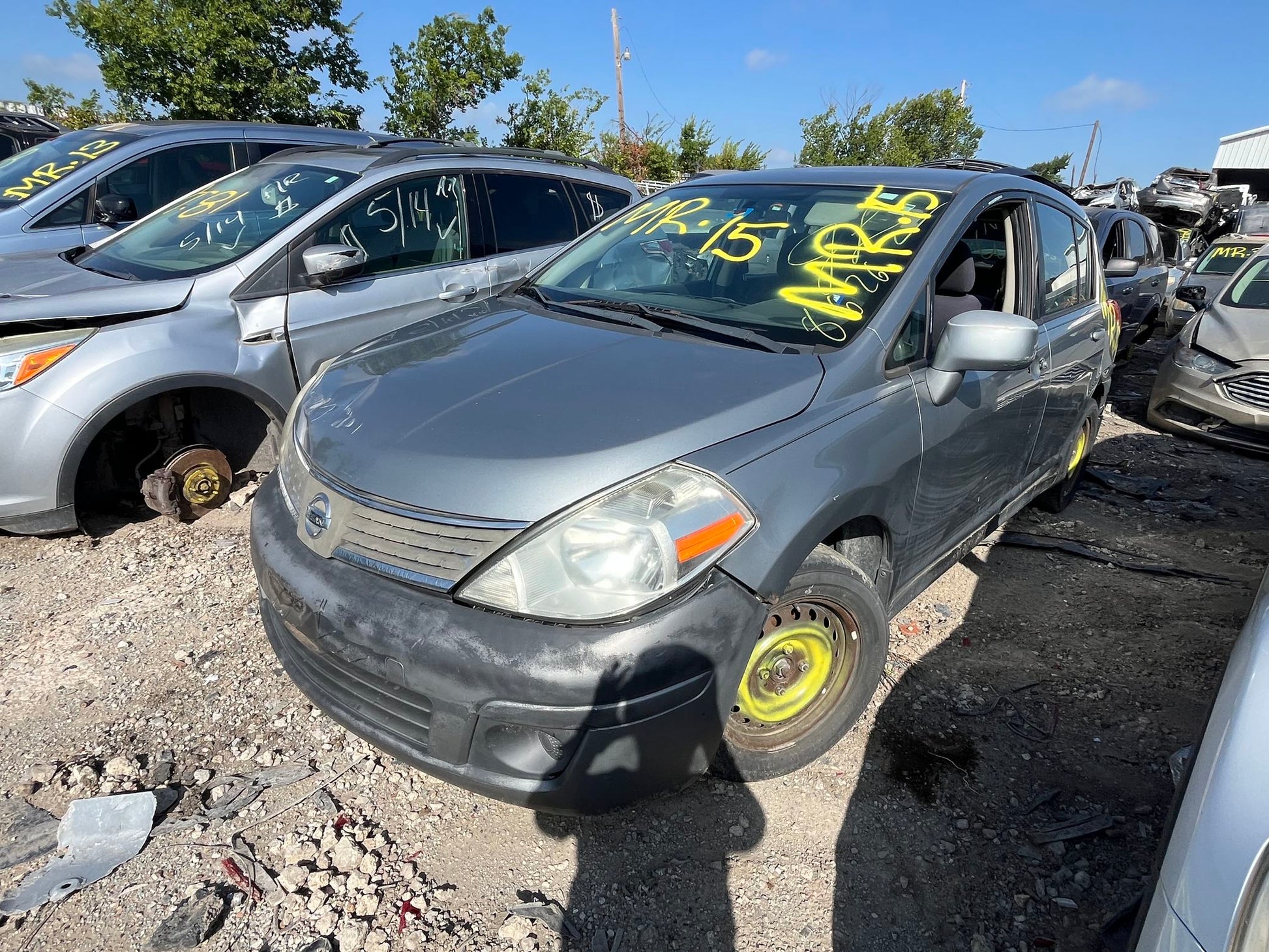 Headlight Passenger Side 2007 - 2011 Nissan Versa