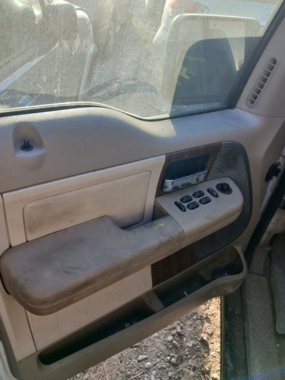 Third Brake Light 2004 - 2008 Ford F-150