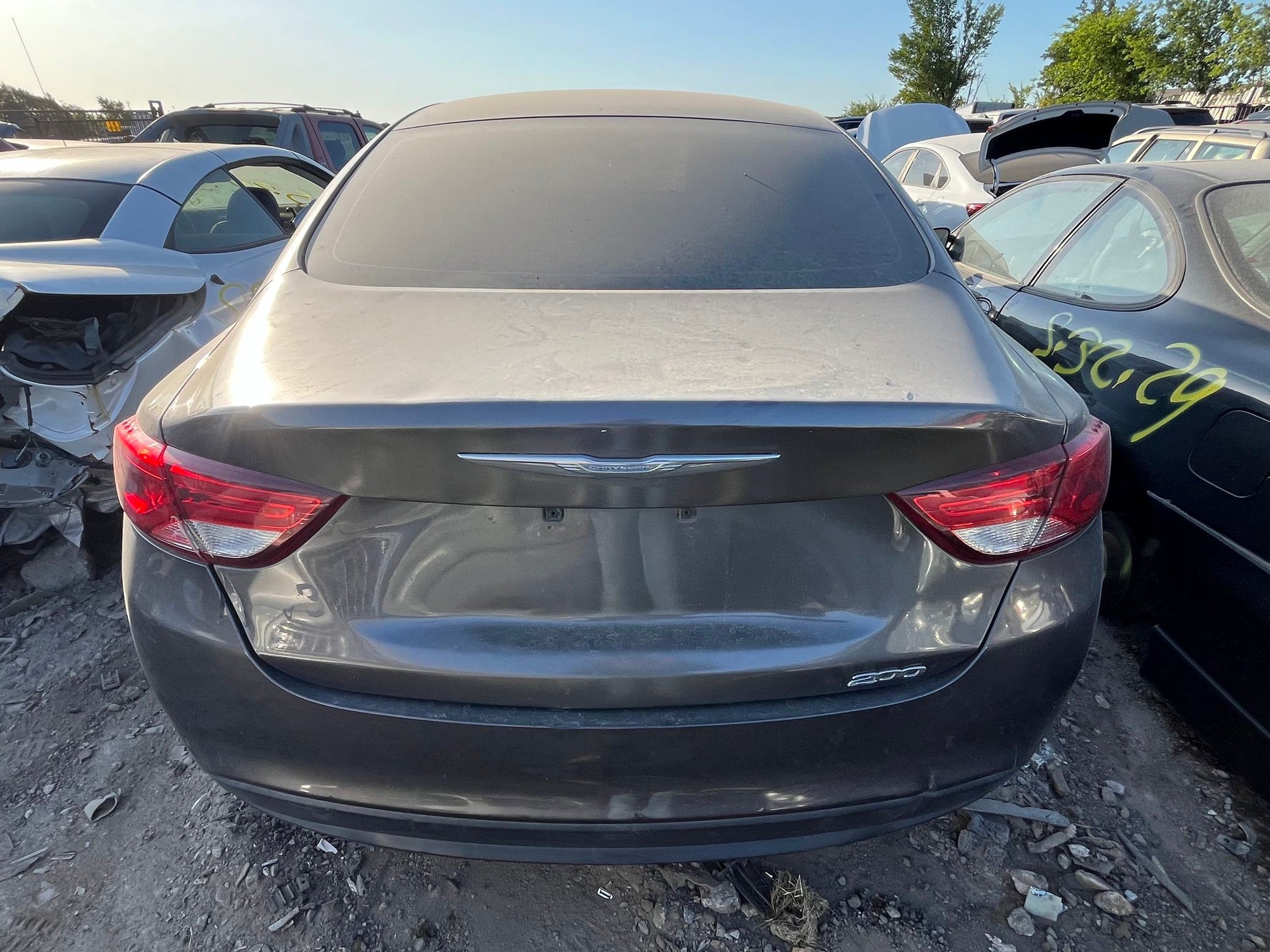 Windshield 2015 - 2017 Chrysler 200