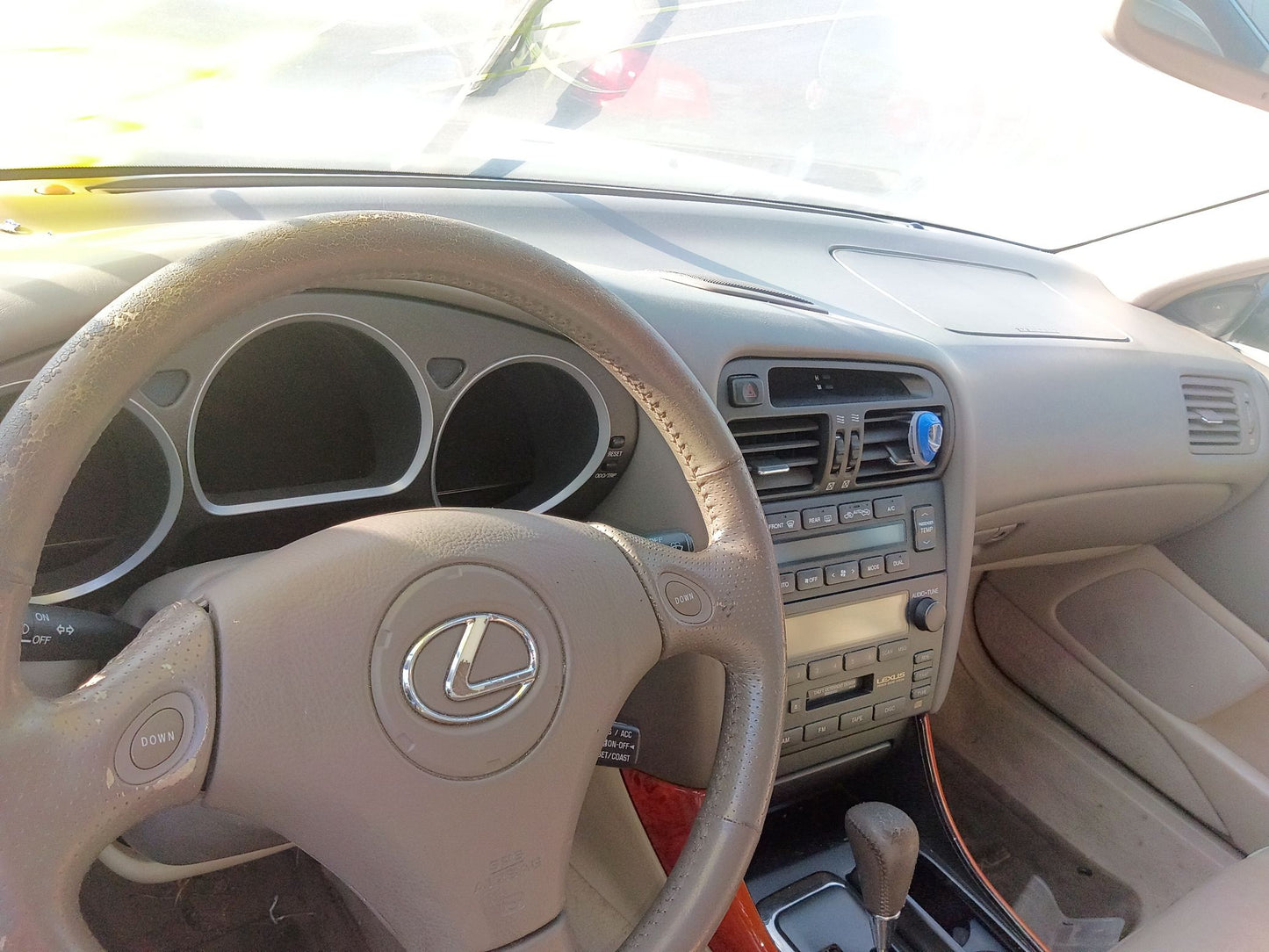 Steering Knuckle Front Driver Side 1998 - 2005 Lexus GS 300