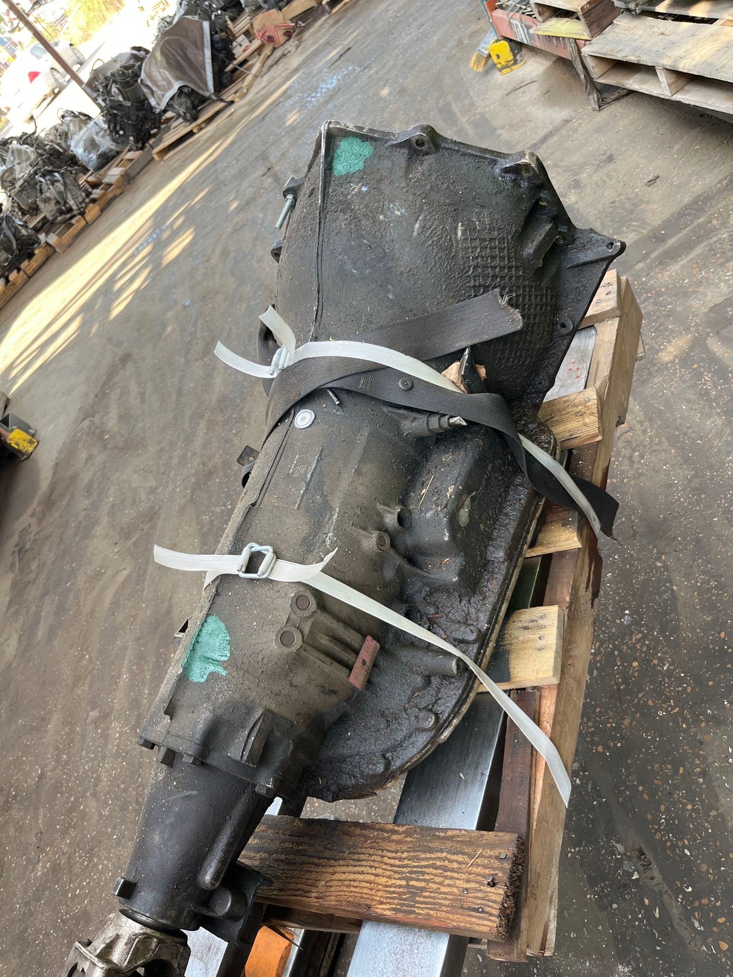 1994 Chevrolet C3500 8-350 (5.7L, VIN K, 8th digit), gasoline 4X2 Transmission