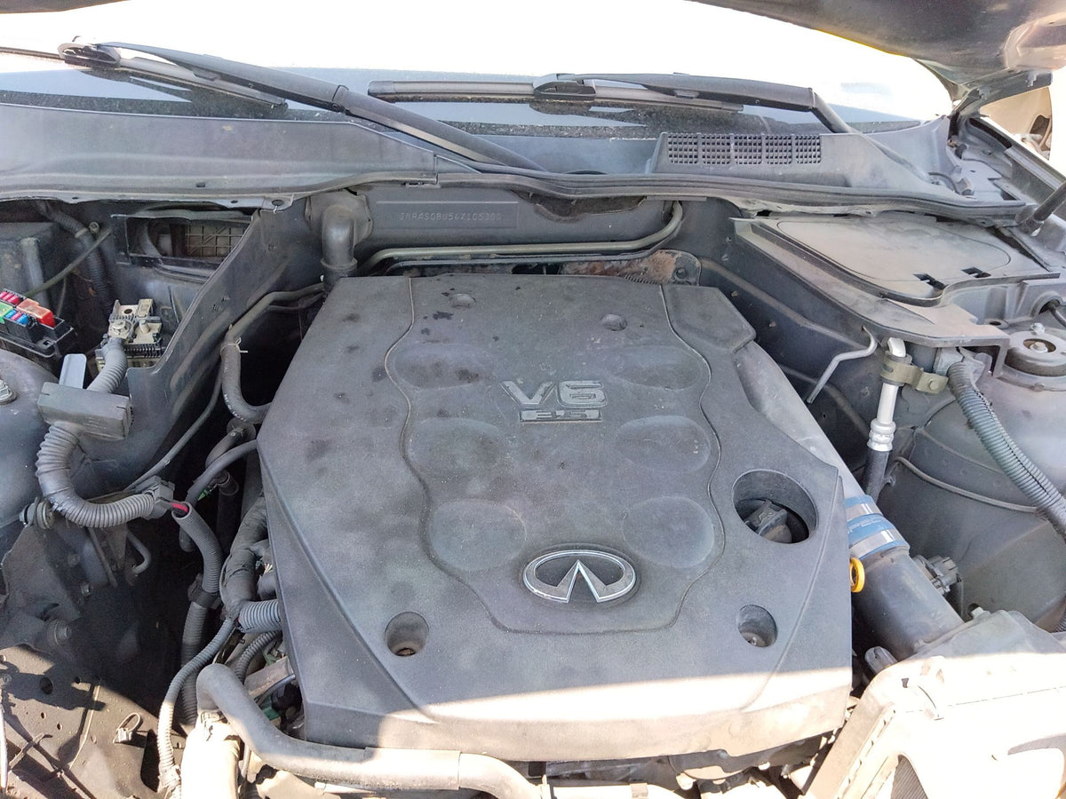 Headlight Passenger Side 2003 - 2008 Infiniti FX35