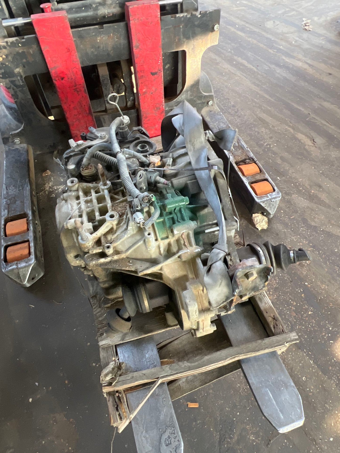2002-2005 Mitsubishi Eclipse Automatic FWD Transmission