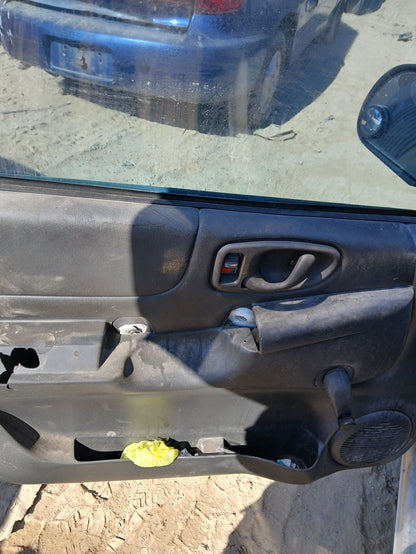 Steering Knuckle Front Driver Side 1994 - 2004 Chevrolet S-10