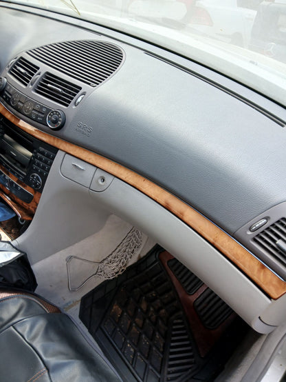 Exterior Door Handle Front Passenger Side 2003 - 2009 Mercedes-Benz E-Class