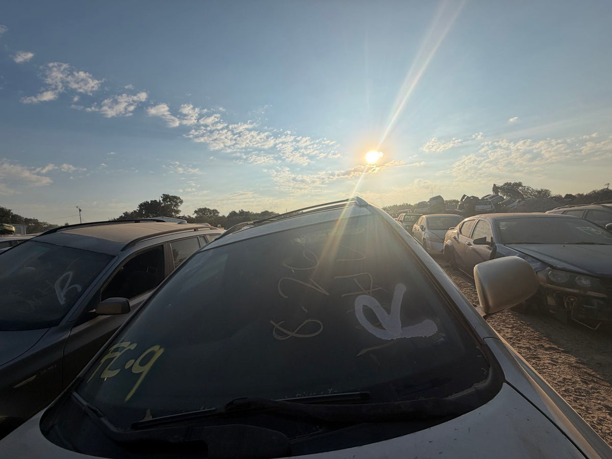 Door Exterior Handle Rear Passenger Side 2004 - 2009 Lexus RX 330