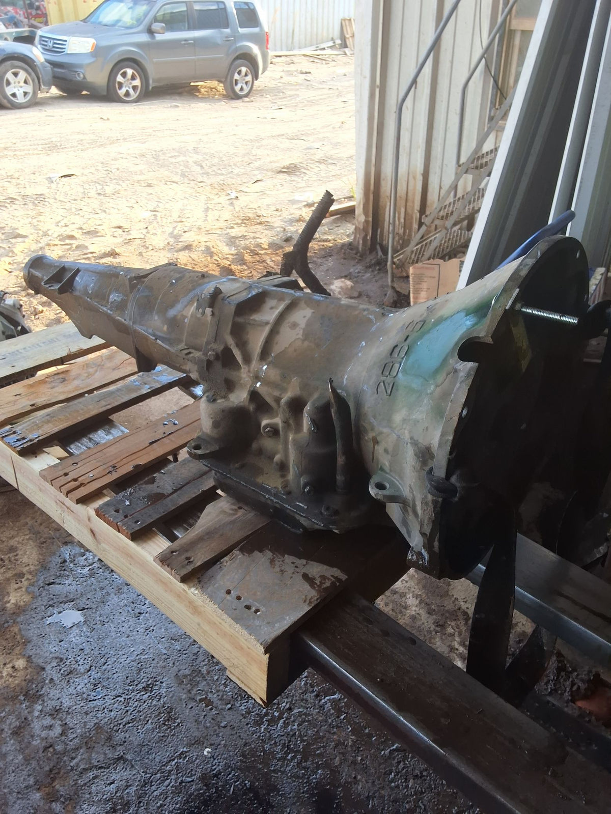 2001-2003 Dodge Dakota Automatic 4X2 Transmission