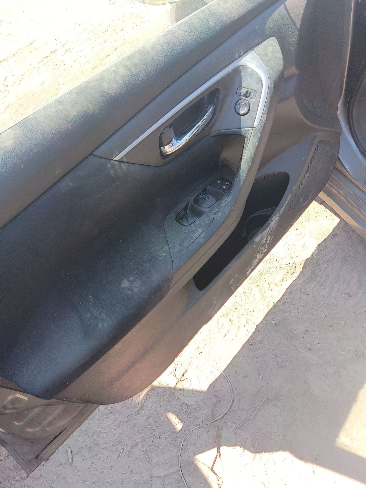 A-Pillar Trim Panel Passenger Side 2013 - 2018 Nissan Altima