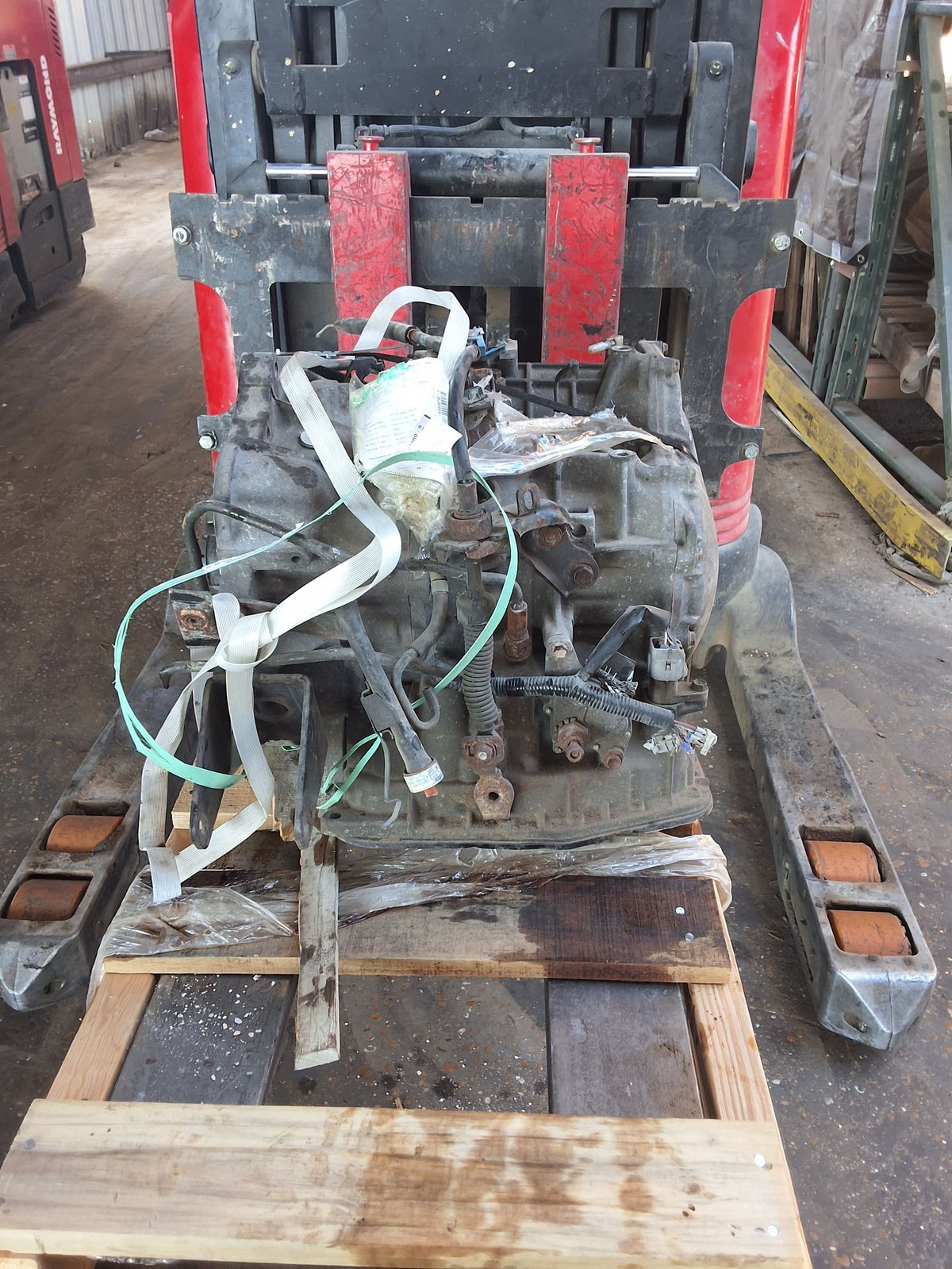 2005-2008 Pontiac Vibe AT, (1.8L, VIN 8, 8th digit), FWD (opt MU4) FWD Transmission