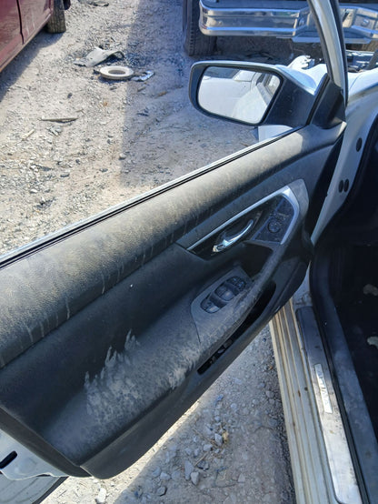 Rocker Molding Passenger Side 2013 - 2018 Nissan Altima