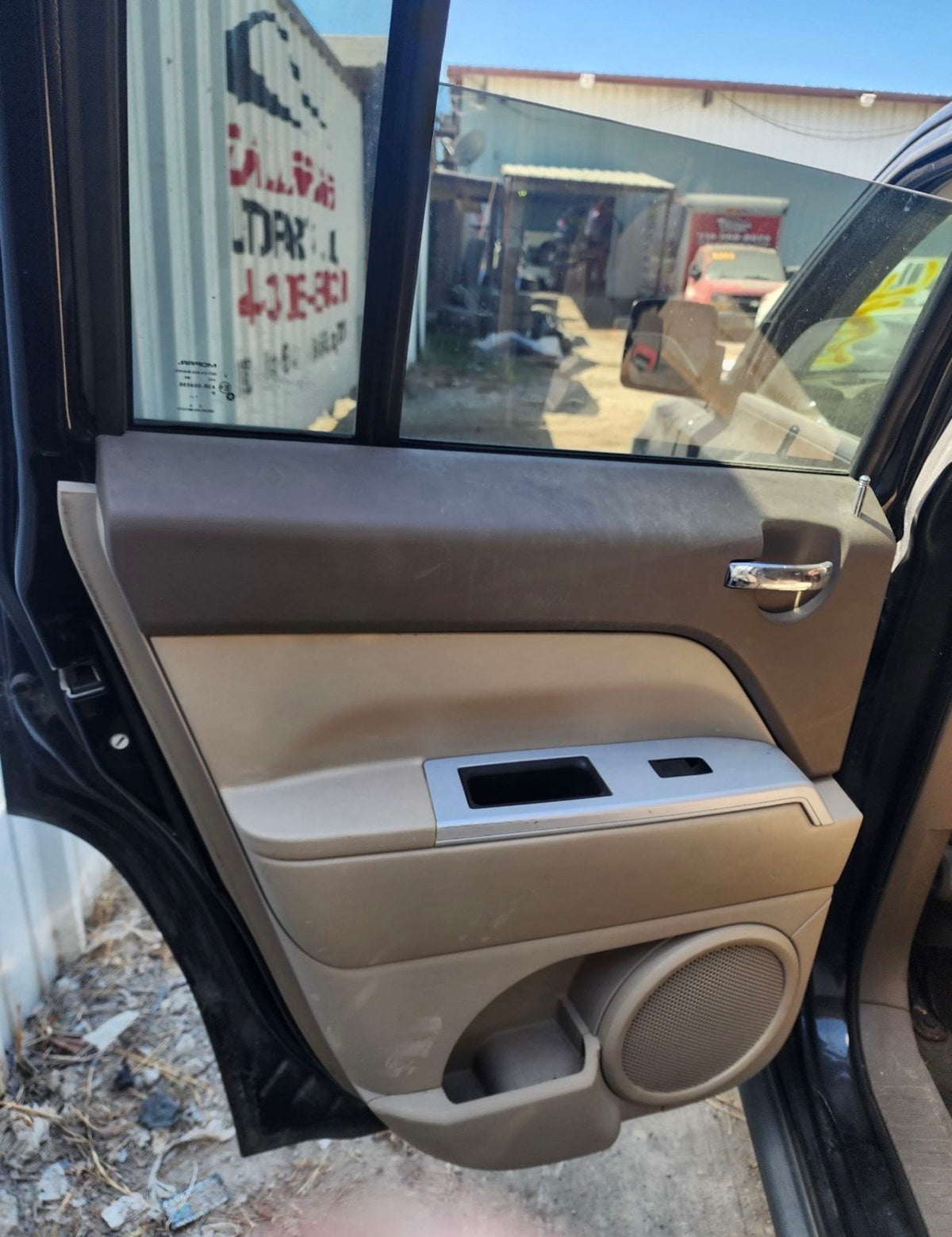 Liftgate Handle 2007 - 2017 Jeep Patriot