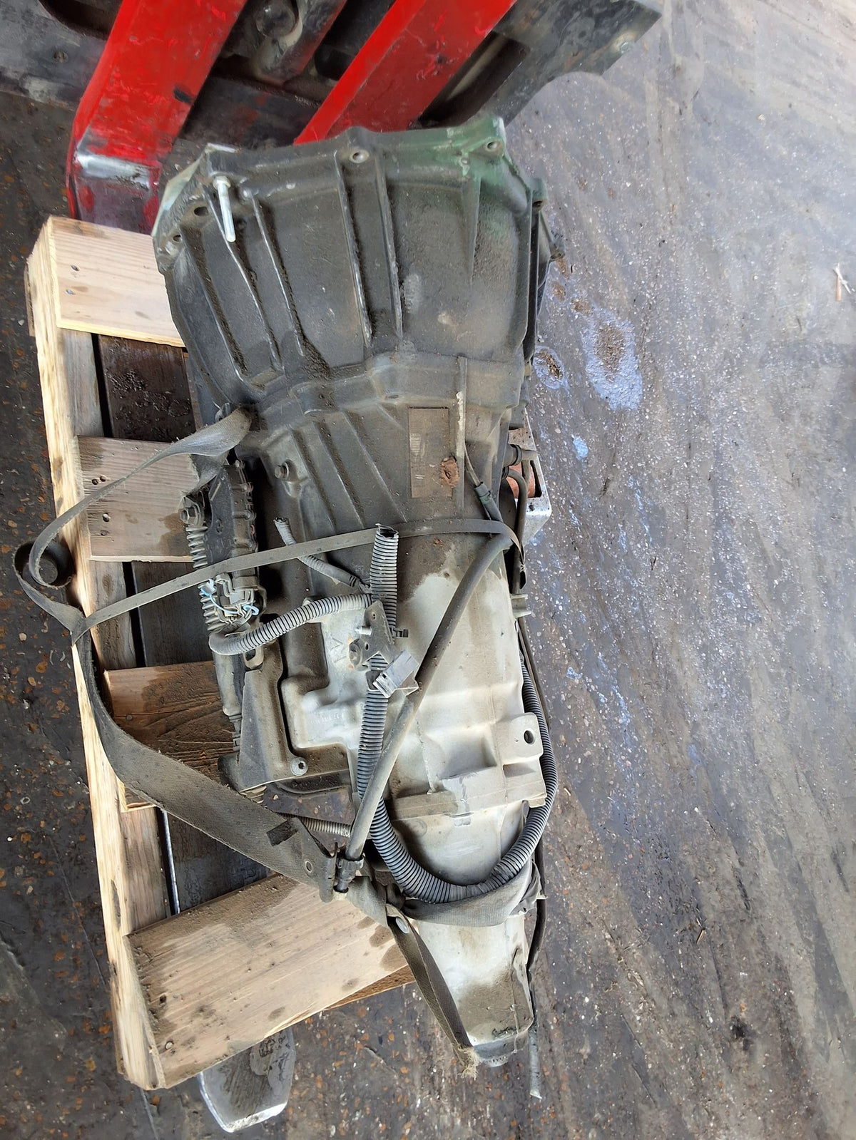 2003-2004 GMC Yukon Automatic 2WD Transmission