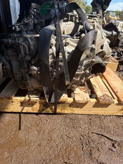 2013-2014 Hyundai Santa Fe AT, LWB (3.3L), FWD 8th digit) Transmission