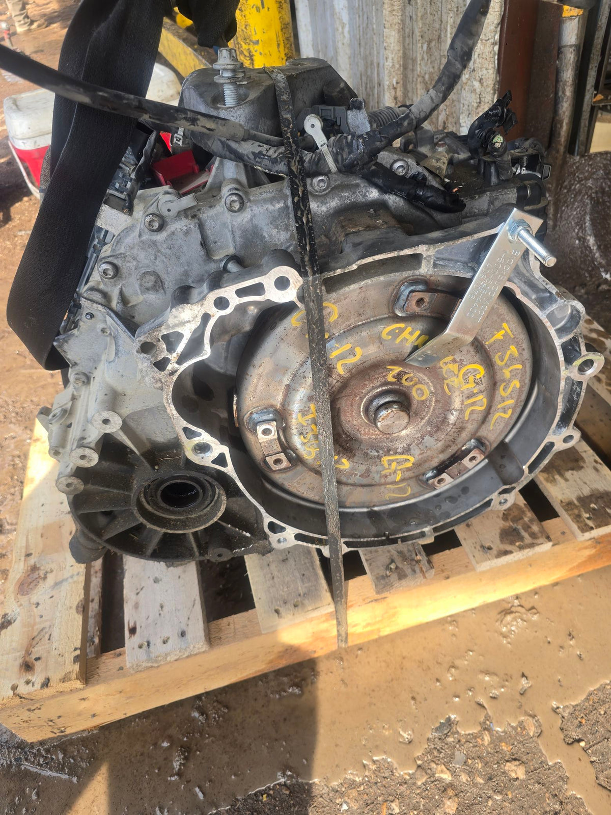 2015 Chrysler 200 9 speed, opt 9HP48), FWD FWD Transmission