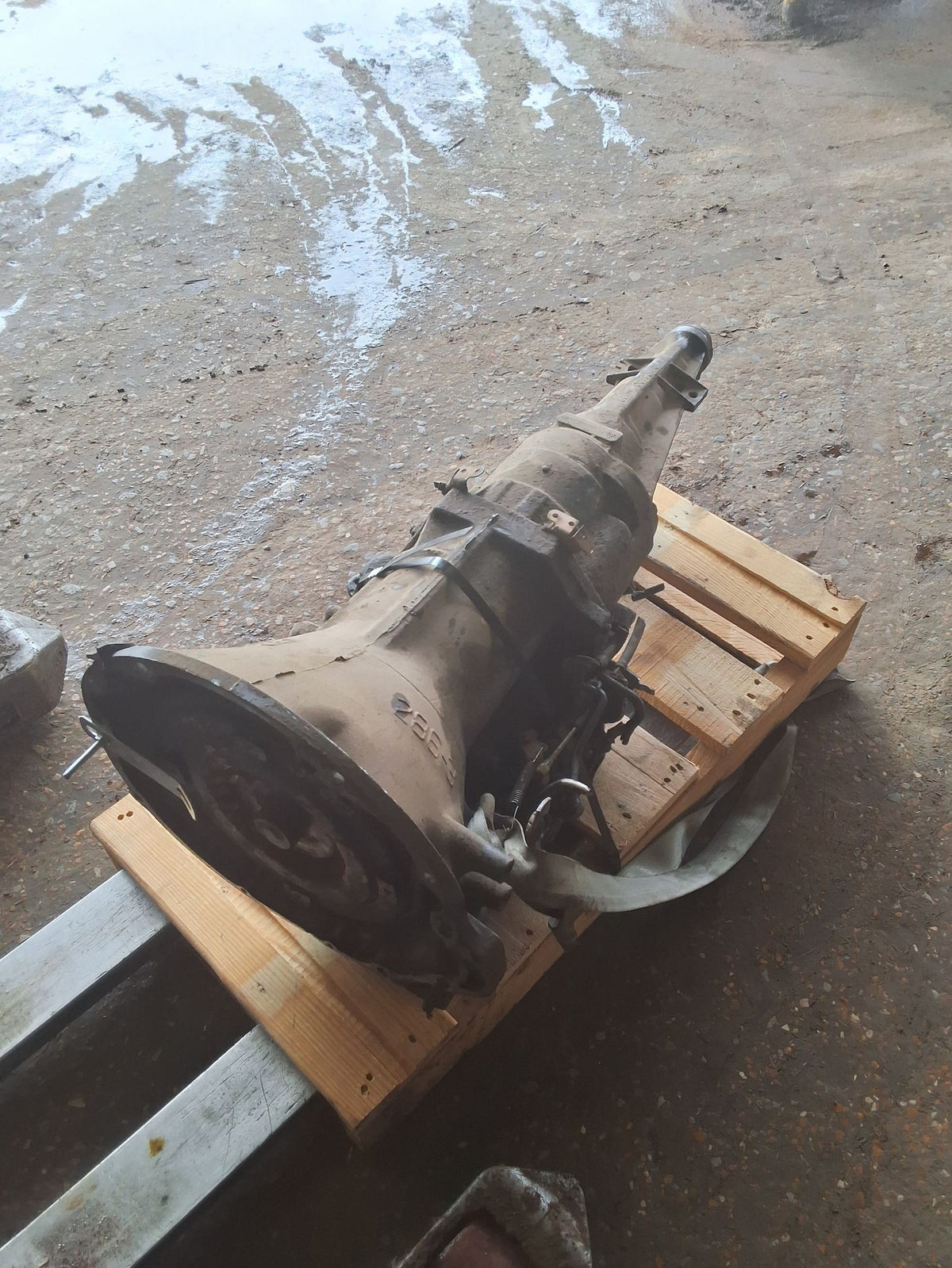 2000-2001 Dodge Ram 1500 4-speed Automatic RWD Transmission