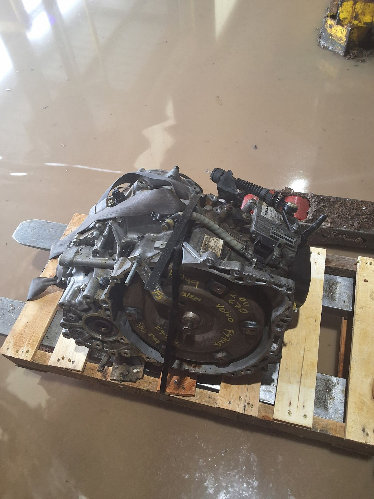 2006-2013 Volvo C70 5-Speed Automatic,FWD FWD Transmission