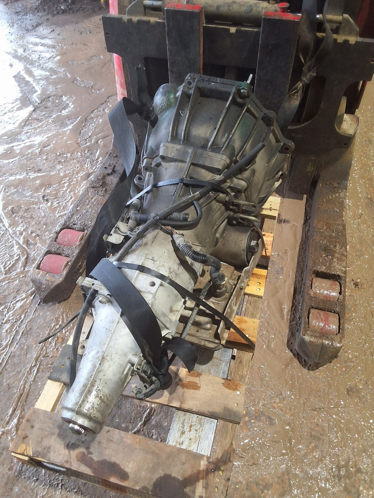 2003 Chevrolet TrailBlazer 4-Speed Automatic RWD Transmission
