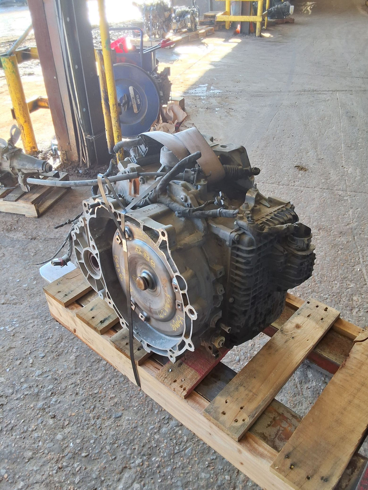 2015 Chrysler 200 Automatic FWD Transmission