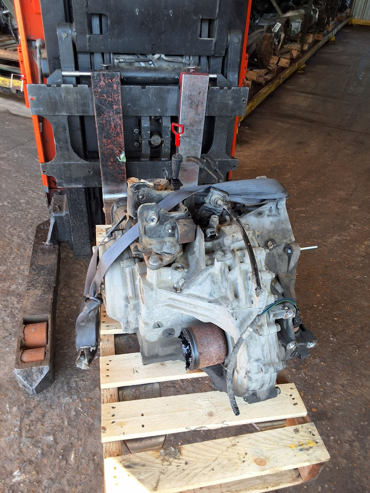 2001-2006 Hyundai Santa Fe Automatic - V6 Cyl FWD Transmission