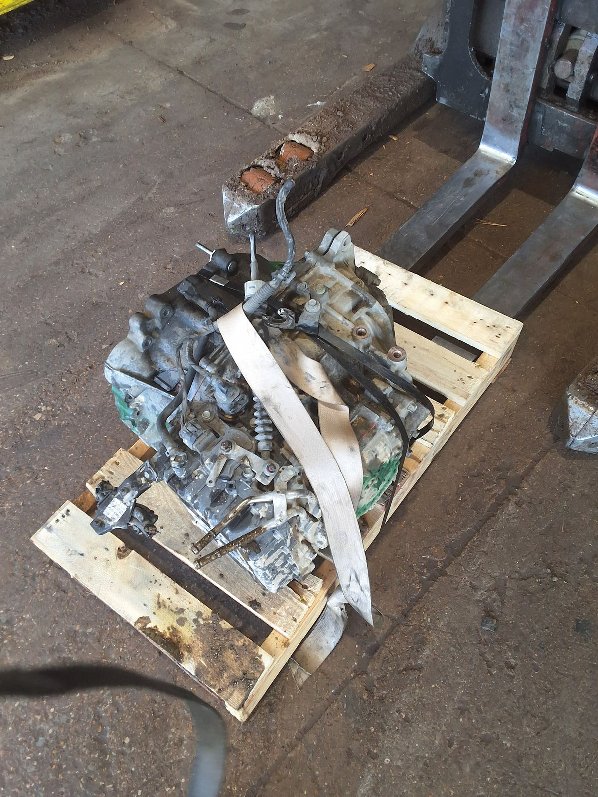 2011-2013 Kia Optima Automatic FWD Transmission
