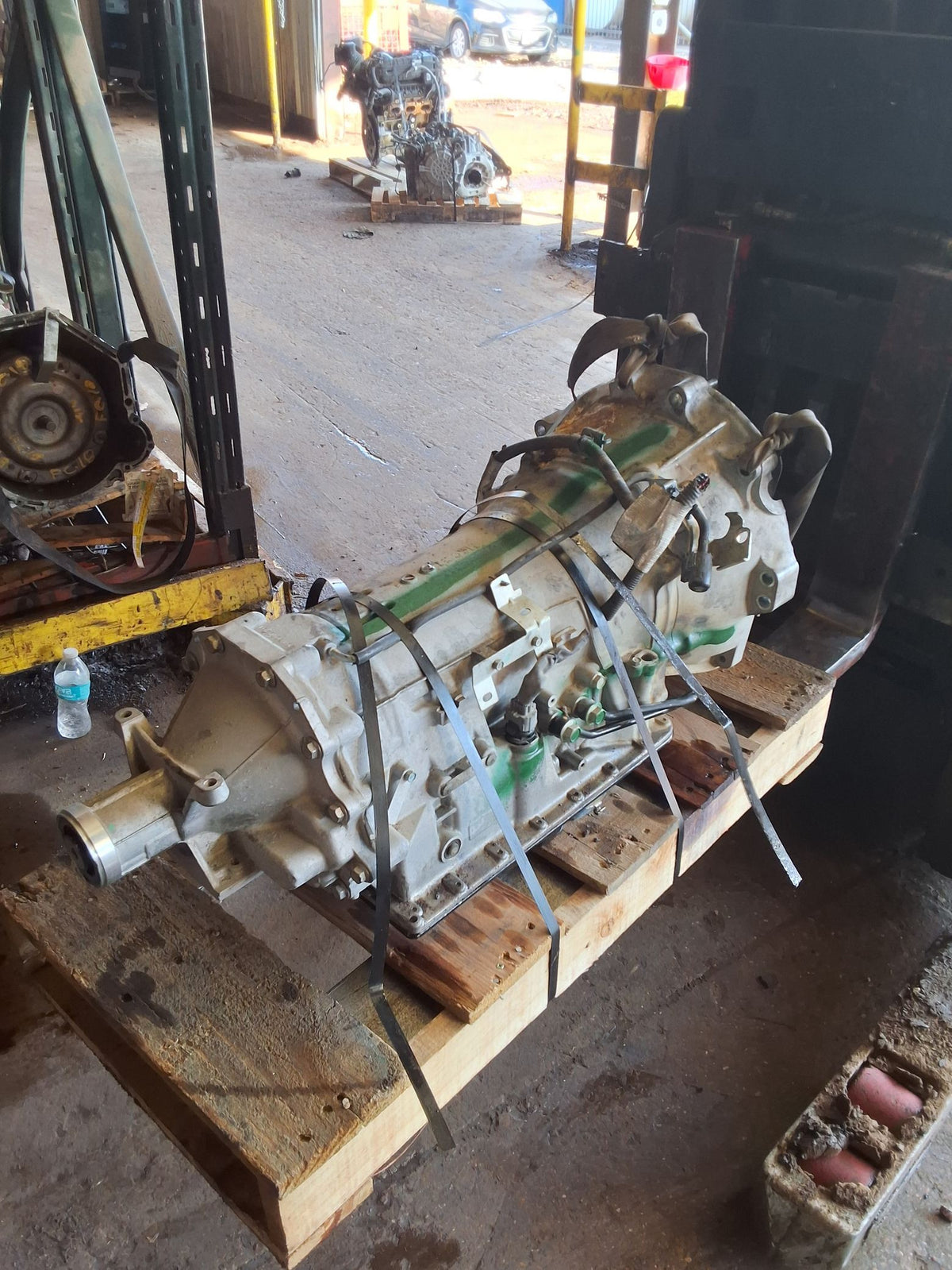 2012-2013 Infiniti G Automatic RWD Transmission