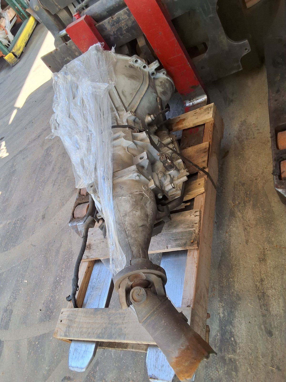 1999-2000 Ford Mustang Automatic RWD Transmission
