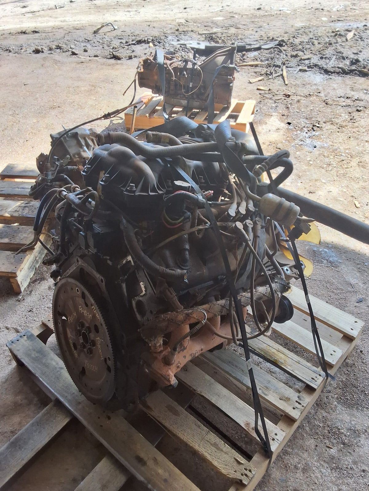 1999-2000 Ford F150 4.2L Engine